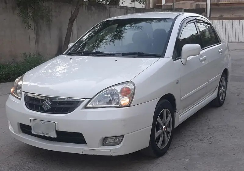 Flop Cars in Pakistan