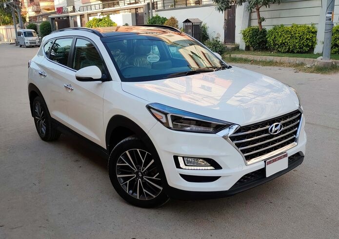 Hyundai Tucson Price in Pakistan